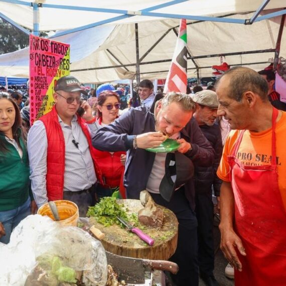 A lo largo de los 60 días de precampaña a la jefatura de Gobierno, el abanderado de la coalición PAN, PRI, PRD, Santiago Taboada, insistió en que el tema principal de su proyecto es la seguridad, misma que la administración actual no consiguió. Foto: Campaña Santiago Taboada