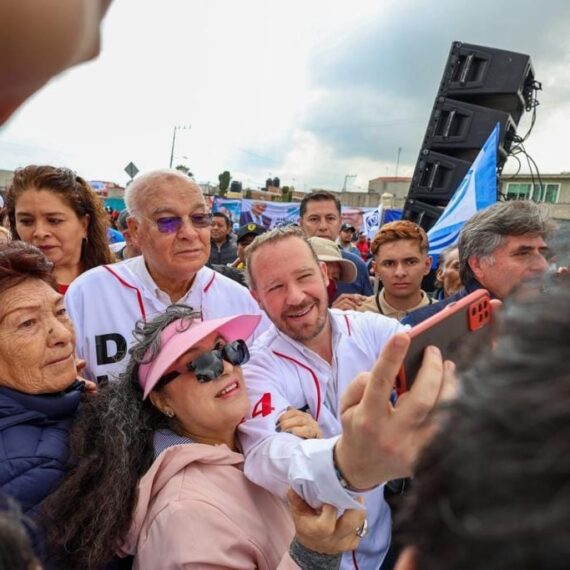 Este domingo 7 de enero se cumplió un año del accidente del Metro en el que murió una persona. Al respecto, el precandidato único de la alianza PAN, PRI, PRD a la jefatura de Gobierno, Santiago Taboada, se pronunció en su cuenta de X.  Foto: Campaña Santiago Taboada