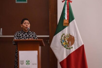 La primera pregunta que surge: ¿De a cómo es el moche y a quién? Esto, porque no se sabe si le toca a los disfuncionales del Instituto de Verificación Administrativa (INVEA) del Gobierno de la Ciudad de México, que encabeza la militante de Morena Teresa Monroy Ramírez, o a la Dirección de Prevención del Delito y Protección Civil de la Alcaldía Benito Juárez, que dirige Erandi Zen Bonilla. FOTO: INVEA