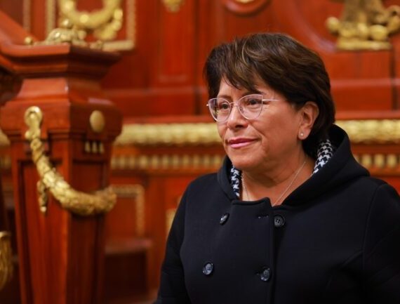 Aunque se tenía previsto que este jueves 14 de marzo el Congreso capitalino discutiría y, en su caso, aprobaría los nombres de los alcaldes sustitutos que concluyan el periodo el próximo 30 de septiembre, los legisladores postergaron la designación hasta el martes 19 de marzo, debido a que se decretó un receso por la envergadura del asunto, tal como lo dio a conocer la presidenta de la mesa directiva, la diputada panista Gabriela Salido. FOTO: Congreso CDMX