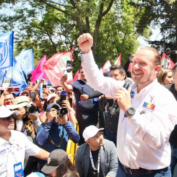 El candidato a la Jefatura de Gobierno por la coalición Va por CDMX, Santiago Taboada, dijo que el llamado “Plan C” de Morena en la Ciudad de México es crisis, caos y corrupción. FOTO: Campaña Taboada