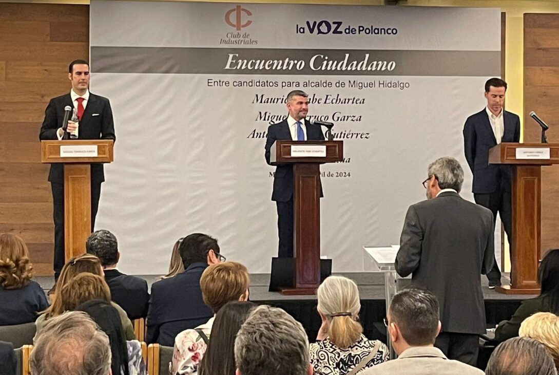 Mauricio Tabe, candidato a la alcaldía Miguel Hidalgo de la coalición Va X la Ciudad de México, refrendó sus aspiraciones de lograr la reelección a dicho cargo tras ganar de manera contundente en su presentación durante el Encuentro Ciudadano entre candidatos organizado por la agrupación vecinal La Voz de Polanco. FOTO: Especial