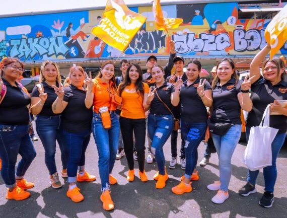 FOTO: campaña Aeljandra Barrales