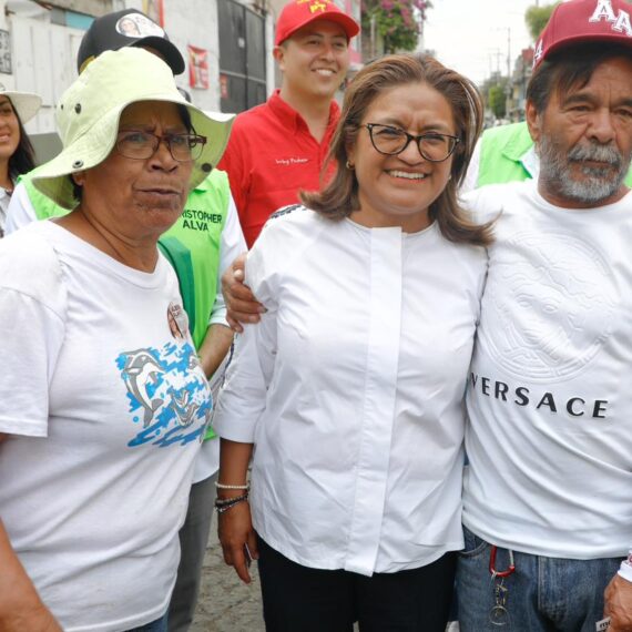 En la carrera de las elecciones para gobernar las alcaldías, Aleida Alavez Ruiz, aspirante a la alcaldía de Iztapalapa por la coalición “Seguiremos Haciendo Historia”, ha asegurado en campaña que una de sus prioridades, de gobernar esa demarcación territorial, será la de proveer de agua de calidad a sus habitantes. FOTO: Especial