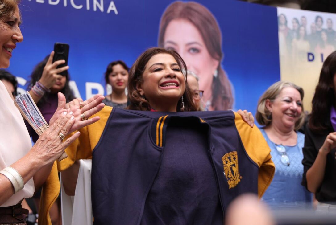 La aspirante a la Jefatura de Gobierno por Morena, PT y PVEM, Clara Brugada, prometió que, de ganar las próximas elecciones del 2 de junio, impulsará la ciencia y la tecnología en la Ciudad de México. FOTO: Especial