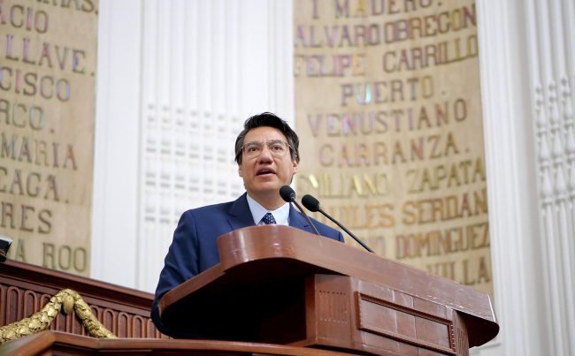 Ante una creciente demanda por vacunas contra sarampión, tosferina, hepatitis, rubiola, paperas y el cuadro básico en recién nacidos, el PAN en el Congreso local solicitó a la Secretaría de Salud capitalina, un informe sobre el desabasto y plazos para reponer el esquema de vacunas para toda la población. FOTO: Especial