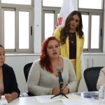 Madres de niños que estudiaban en la Academia Militarizada Oliin Cuauhtémoc exigieron a las autoridades que den celeridad a las investigaciones y deslinden responsabilidades ante las denuncias por maltrato físico y emocional, lo más grave el “homicidio calificado” –así lo indaga la Fiscalía– del menor Erick, de 13 años, ocurrido en un campamento organizado por la institución.