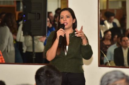 Las leyes en materia de Telecomunicaciones y de Seguridad, y que le daría facultades al Gobierno para conocer la geolocalización o ubicación GPS de cualquier persona, amenazando su privacidad y sus libertades, es reprobable y es un intento autoritario de controlar lo que se dice.