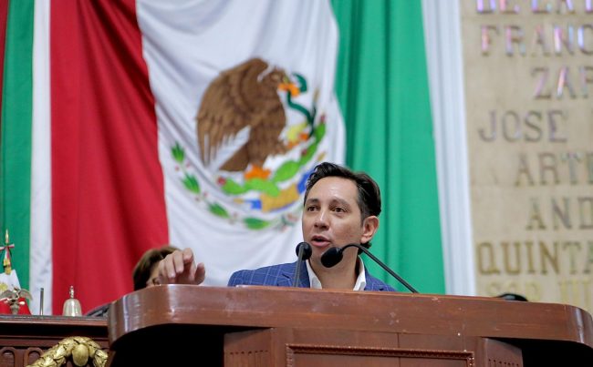 Desde la tribuna del Congreso de la Ciudad de México, el Diputado Federico Chávez Semerena hizo un llamado enérgico a las autoridades capitalinas para esclarecer y sancionar el presunto desvío de más de 13 millones de pesos durante la administración del exalcalde de Xochimilco, José Carlos Acosta.