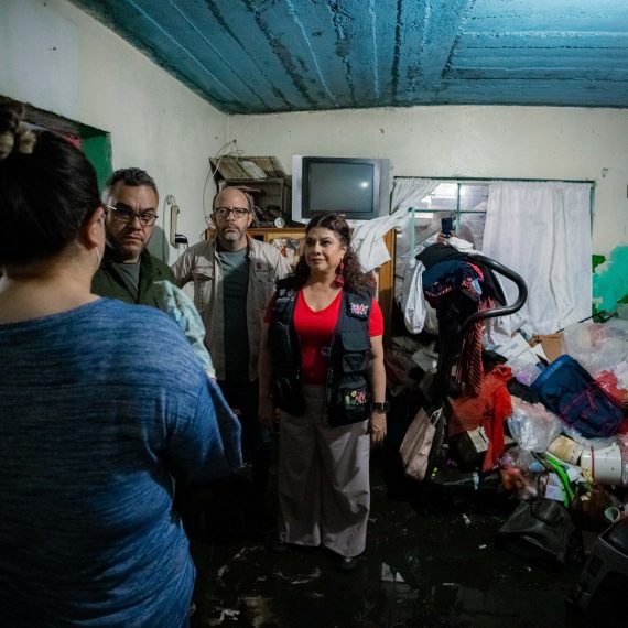 Cuando alguien conoce su territorio se nota. Eso se lo reconoció Clara Brugada, jefa de Gobierno, al alcalde de La Magdalena Contreras, Fernando Mercado, quien en su administración implementó un sistema de atención a emergencias, diseñado para el complejo entorno natural en esa demarcación en relieve, clima, hidrografía y la vegetación. FOTO: Especial