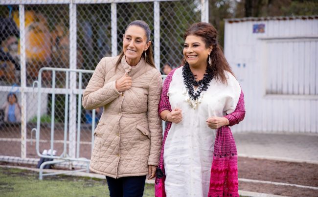 La presidenta Claudia Sheinbaum y la jefa de Gobierno, Clara Brugada, limaron asperezas, dejaron atrás las diferencias y sellaron una alianza por la confluencia importante de intereses entre ambas, el principal preservar la estabilidad política, económica y social. FOTO: Especial