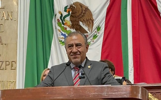 De acuerdo con el estudio “Radiografía Chilanga 2024”, del Instituto Mexicano para la Competitividad (IMCO), Iztacalco aparece con una competitividad media-baja en rubros como innovación y economía, expuso el diputado Pablo Trejo. FOTO: Especial