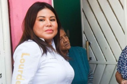 Aquí lo advertimos desde el 19 de mayo pasado: en su afán de imponer de manera autoritaria sus proyectos de Participación Ciudadana, incluso en contra de la voluntad popular que violenta los principios de Morena, la alcaldesa de Iztacalco, Lourdes Paz no ha tenido el menor rubor de mentir abiertamente, lo que incluso le ha provocado ya un conflicto social creciente en la demarcación que encabeza. FOTO: Cuartoscuro