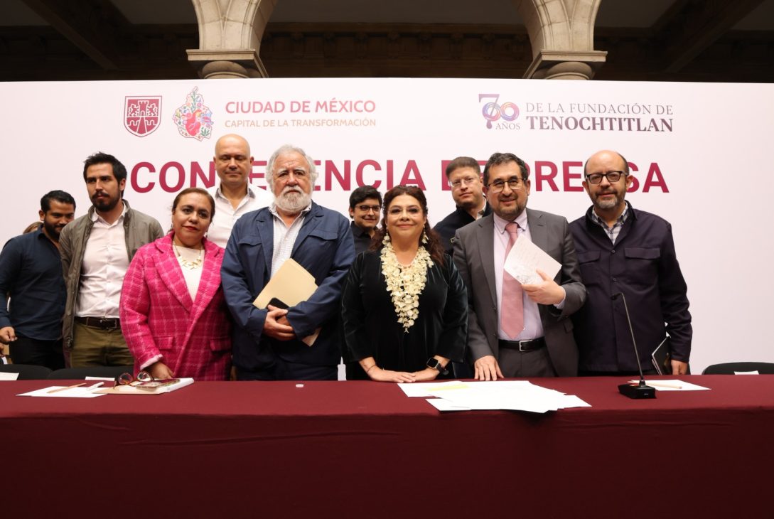 “Vamos a iniciar ya los foros de consulta, este viernes 25 de julio en el Museo de la Ciudad de México, donde habrá un primer foro detonante, de todos los eventos que vamos a desarrollar en las próximas semanas”, expuso Encinas Rodríguez.