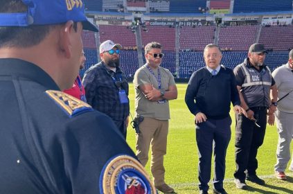 La alcaldía Benito Juárez informa que, con el objetivo de revisar y fortalecer los protocolos de actuación de todos los actores involucrados en la organización de partidos de fútbol y espectáculos en el Estadio Ciudad de los Deportes, se ha convocado a una mesa de trabajo que se llevará a cabo el próximo martes 2 de septiembre. FOTO: X / @estadiocdd - Estadio Ciudad de los Deportes