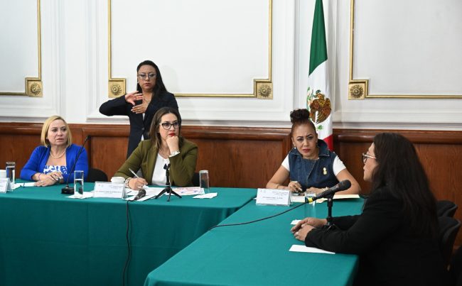 La Comisión de Derechos Humanos del Congreso local, que encabeza la legisladora Jannete Elizabeth Guerrero Maya (PT), concluyó con la serie de entrevistas de las personas aspirantes a integrar el Consejo Ciudadano Honorífico de este órgano legislativo, que se encargará de evaluar a la persona titular de la Comisión de Derechos Humanos de la Ciudad de México. FOTO: Especial