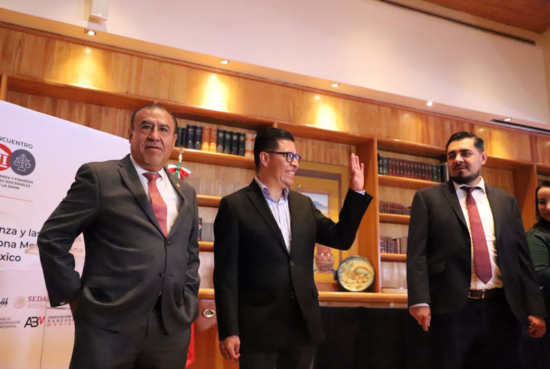 El presidente de la Comisión de Hacienda en el Congreso de la Ciudad de México, Pablo Trejo dijo que es necesaria la coordinación, integración y generación de recursos de la capital del país y sus tres entidades vecinas, Hidalgo, Morelos y Estado de México y para ello se planteó este martes, formalmente, la creación del Parlamento Metropolitano.