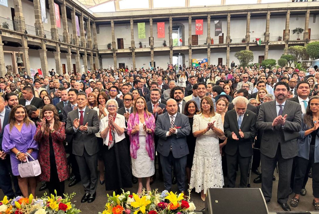 Embajadoras y embajadores de Guatemala, El Salvador, Honduras, Nicaragua y Costa Rica encabezaron la ceremonia inaugural, por el 204 aniversario de la Independencia de Centroamérica. FOTO: Especial