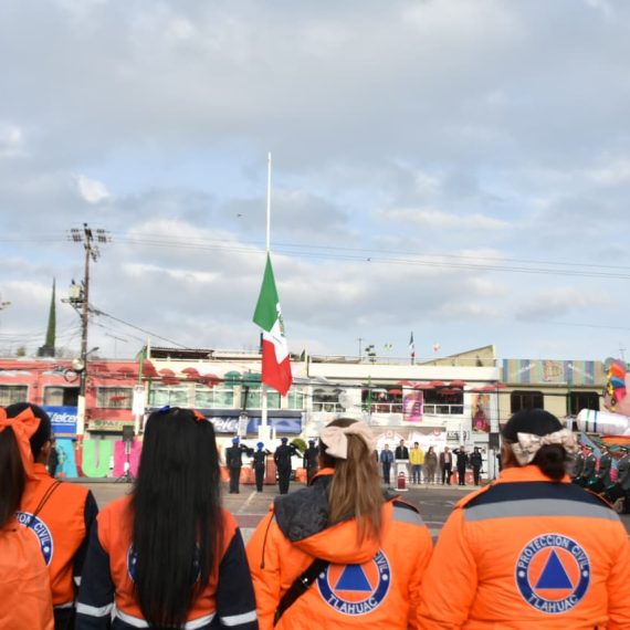 Con la hipótesis de sismo de 8.1, con epicentro en el Estado de Michoacán, se realizó el Segundo Simulacro Nacional, donde personal del Gobierno de México, de la Ciudad, así como de la Alcaldía de Tláhuac, participaron y aplicaron los protocolos de seguridad.