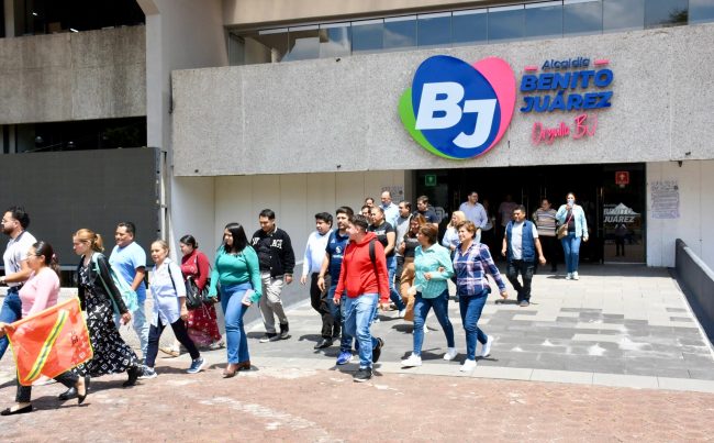 El secretario de Educación, Pablo Yanes, reconoció la labor de la alcaldía Benito Juárez en la construcción de una cultura de Protección Civil, educación y capacitación ante emergencias. FOTO: Especial