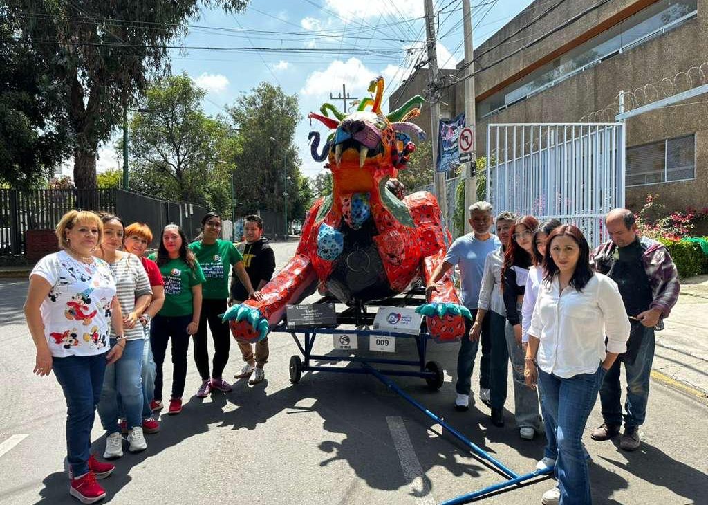 Alcaldía BJ promueve tradiciones mexicanas en desfile de alebrijes