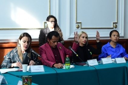 Las Comisiones Unidas de Inclusión, Bienestar Social y Exigibilidad de Derechos Sociales y de Igualdad de Género del Congreso capitalino aprobaron el acuerdo que establece el proceso para la realización de la etapa previa de la consulta sobre un Sistema Público de Cuidados de la Ciudad de México. FOTO: Especial