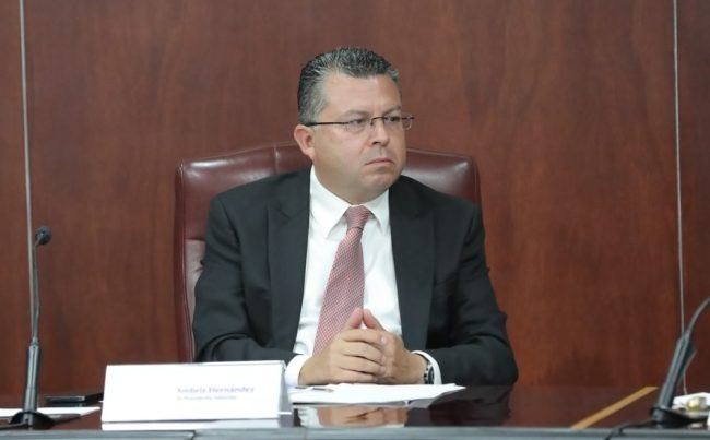 Desde el 28 de mayo, más de 4 meses, el Tribunal Electoral de la Ciudad de México, que preside Armando Ambriz, recibió el mandato de la Sala Superior del Tribunal Electoral del Poder Judicial de la Federación para que emita un resolutivo en el que reproduzca su sentencia en que se reconoce a Nora Arias como la presidenta del PRD Ciudad de México. FOTO: Especial