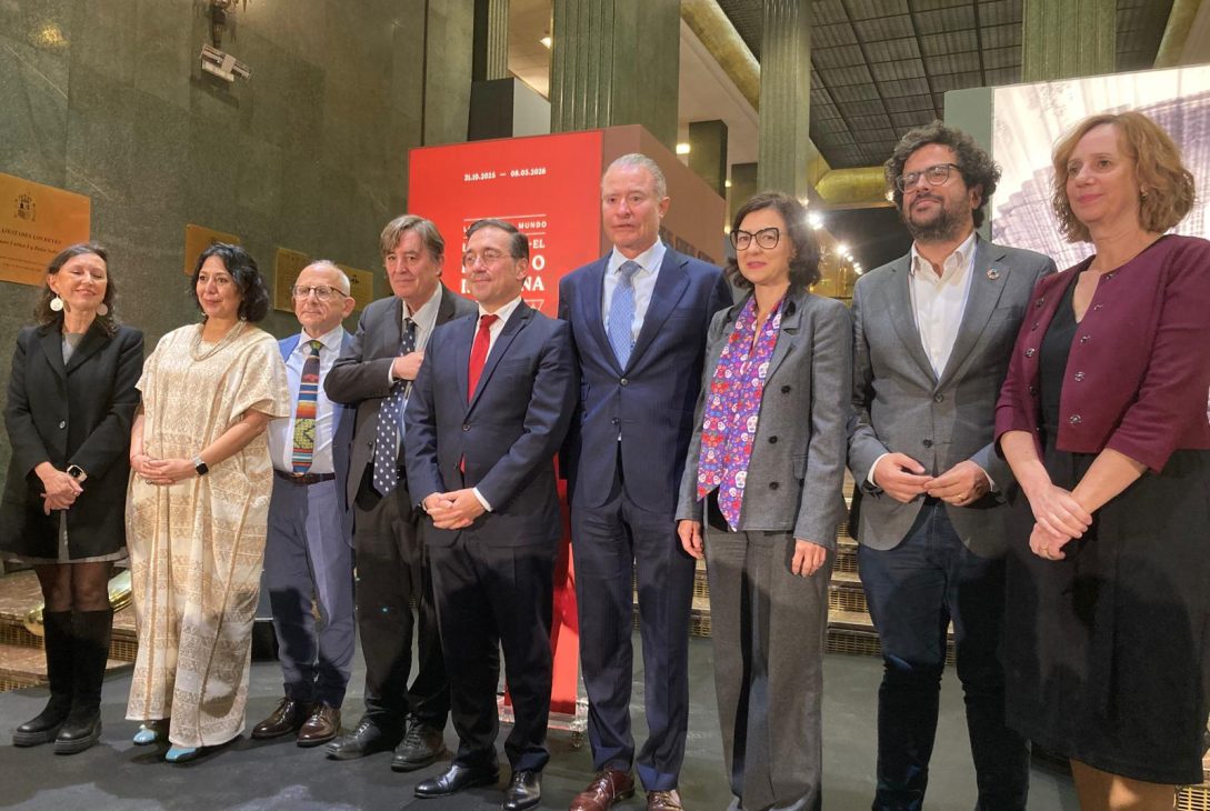 Este viernes 31 de octubre se presentó en Madrid la exposición “La mitad del mundo. La mujer en el México indígena”. Se trata de un proyecto binacional que nace con la aspiración de reforzar los vínculos entre ampos países a través del reconocimiento histórico de las culturas originarias y del papel fundamental de las mujeres en las comunidades indígenas de México. FOTO: Especial