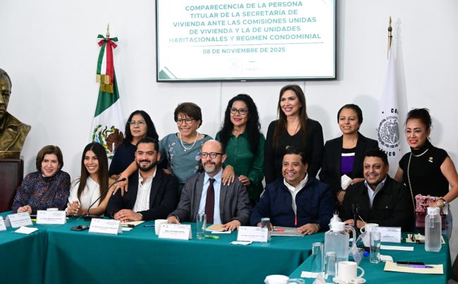 En el marco de la glosa del Primer Informe de la jefa de Gobierno, Clara Marina Brugada Molina, el titular de la Secretaría de Vivienda, Inti Muñoz Santini, compareció ante las Comisiones Unidas de Vivienda y de Unidades Habitacionales y Régimen Condominal del Congreso local, para evaluar los avances, retos y oportunidades en la materia. FOTO: Especial