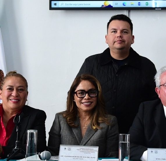 El titular de la Secretaría de Educación, Ciencia, Tecnología e Innovación de la Ciudad de México, Pablo Enrique Yanes Rizo, compareció ante las Comisiones Unidas de Educación, Ciencia, Tecnología e Innovación, de Deporte y de Juventud del Congreso local, como parte de la glosa del Primer Informe de la jefa de Gobierno, Clara Marina Brugada Molina. FOTO: Especial