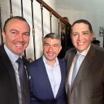 En la ruta hacia 2027, el PAN tiene que valorar muy bien su estrategia y hacer los amarres políticos correspondientes para definir si irá solo o hará alianzas con el PRI o MC, en especial para las Alcaldías. De entrada, hay tres en que el PAN podría ganar sin coalición: Benito Juárez, su histórico bastión. Miguel Hidalgo,