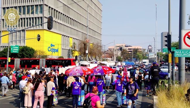 Tal parece que a la diputada cuatroteísta Diana Sánchez Barrios le aplica el refrán: “Estás viendo la tempestad y no te hincas”. Apoyó una marcha con bloqueo de Insurgentes y calzada México-Tenochtitlan, en día de contingencia ambiental. FOTO: Especial