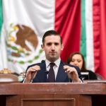 Pedro Haces impulsa mayor inclusión en comercios CDMX para animales de asistencia