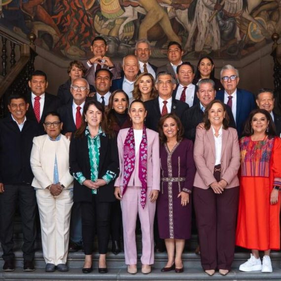 Lo que al final se decida en el tema de la fecha de realización de la consulta de revocación de mandato presidencial en la reforma electoral será la base política y jurídica para lo que se tenga que legislar en consecuencia en la carta magna de los estados de la República y por supuesto la Ciudad de México. FOTO: Especial