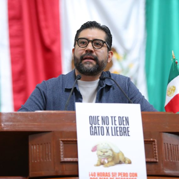 El coordinador de Movimiento Ciudadano, Royfid Torres dio tremenda exhibida al Gobierno, por el tema de la reforma laboral para reducir el número de horas laborables a la semana. FOTO: Especial