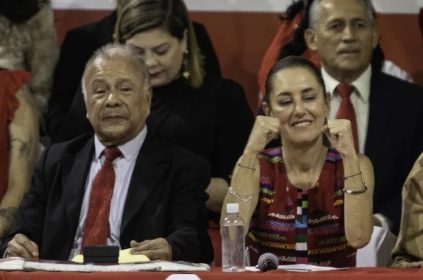 Aunque pareciera que su postura es en contra de la presidenta Claudia Sheinbaum, el PT en realidad parece estar defendiendo a la mandataria, al negarse aprobar la reforma constitucional que permitiría celebrar la consulta de revocación de mandato de manera concurrente con las elecciones federales de 2027. FOTO: Cuartoscuro