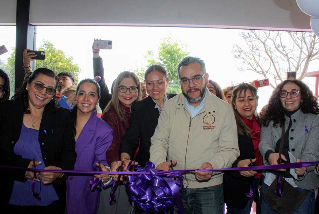 La Alcaldía La Magdalena Contreras inauguró con gran entusiasmo la extensión de la Casa de la Mujer “Ifigenia Martínez”, un espacio que ahora ofrece nuevos servicios como lavandería, salón de belleza y una infraestructura renovada para el bienestar integral de las mujeres. FOTO: Especial