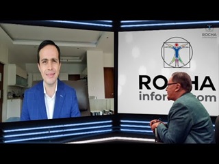 Paradojas de la vida: Jorge Armando Rocha, hijo del periodista Ricardo Rocha, injurió a comunicadoras que lo han criticado por su incompetencia, con las mismas infamias que proferían López Obrador y otros morenistas contra su padre. FOTO: Rocha Informa