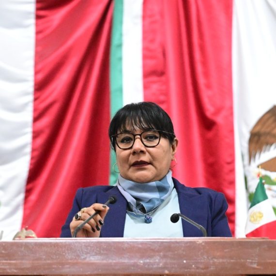 Para facilitar a la población la correcta separación, clasificación y disposición final de los residuos, la diputada Claudia Neli Morales Cervantes propuso que las etiquetas de alimentos, bebidas y productos envasados incluyan información clara y visible que especifique la categoría de desechos a la que pertenecen sus envases o empaques. FOTO: Especial