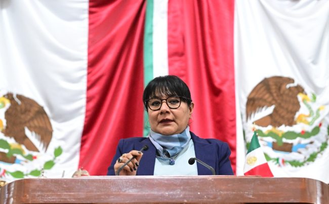 Para facilitar a la población la correcta separación, clasificación y disposición final de los residuos, la diputada Claudia Neli Morales Cervantes propuso que las etiquetas de alimentos, bebidas y productos envasados incluyan información clara y visible que especifique la categoría de desechos a la que pertenecen sus envases o empaques. FOTO: Especial