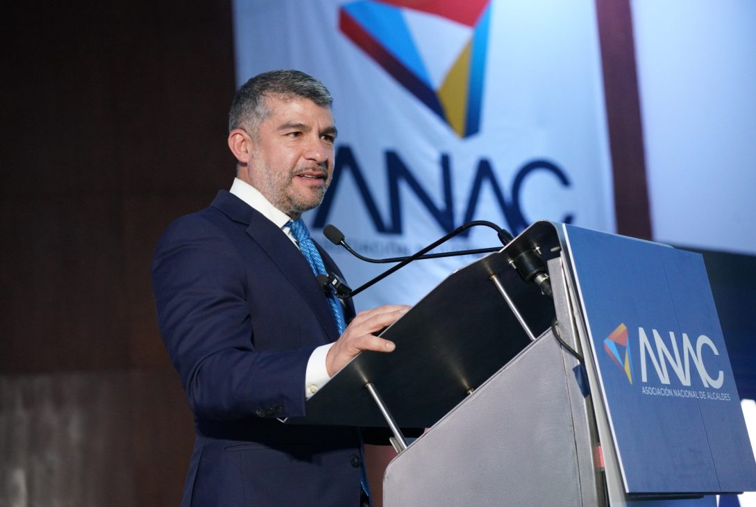 Mauricio Tabe, presidente de la ANAC, planteó que se asignen recursos por la explotación de hidrocarburos no convencionales a obras que compensen el daño ambiental. FOTO: Especial