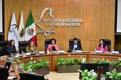 Los diputados integrantes del Comité del Canal del Congreso de la Ciudad de México están molestos con el director general de esa señal televisiva, Jorge Armando Rocha, porque no tuvo ni la delicadeza de someter a su consideración designaciones que ellos deben autorizar. FOTO: Especial