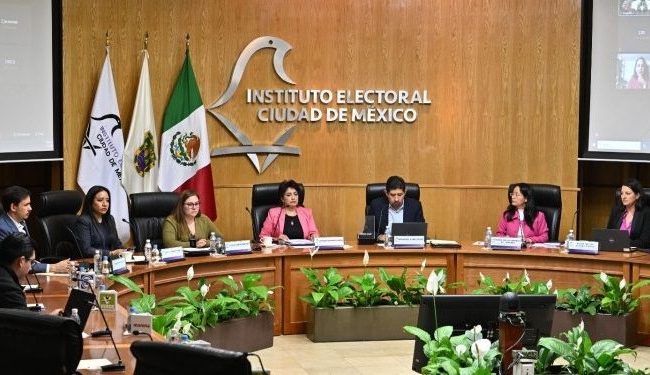 Los diputados integrantes del Comité del Canal del Congreso de la Ciudad de México están molestos con el director general de esa señal televisiva, Jorge Armando Rocha, porque no tuvo ni la delicadeza de someter a su consideración designaciones que ellos deben autorizar. FOTO: Especial
