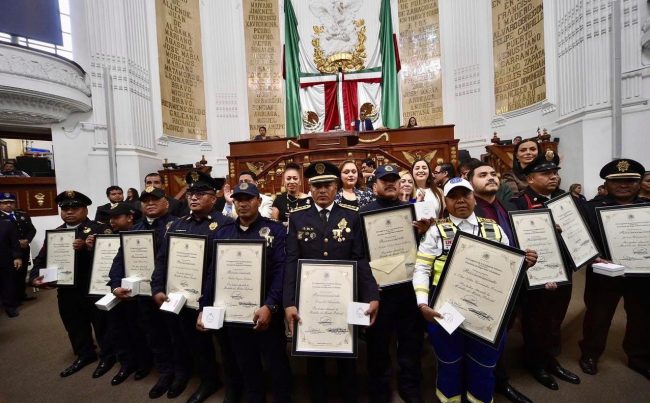El Congreso de la Ciudad de México se erigirá este martes en magnánimo de condecoraciones, pues va a entregar 79 medallas al mérito, en distintas categorías. FOTO: Especial