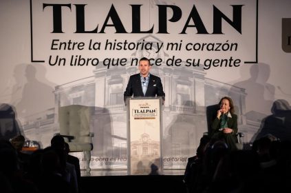 Con la destacada presencia de personalidades del ámbito político, judicial y empresarial de México y la capital, el diputado local Pedro Haces Lago presentó su libro "Tlalpan, entre la historia y mi corazón: un libro que nace de su gente", cuyo objetivo es fortalecer el arraigo, orgullo e identidad de quienes viven en la alcaldía. FOTOS: Especial