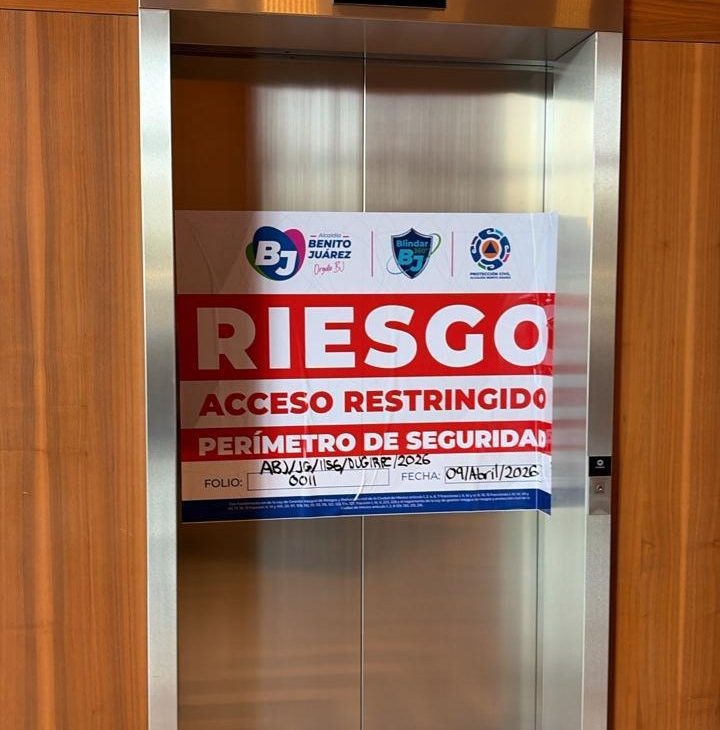 Derivado de los acontecimientos ocurridos el pasado 6 de abril en los elevadores de la Torre Residencial Mítikah, la alcaldía Benito Juárez informa que se procedió a realizar una inspección técnica el martes 7 de abril en la que se determinó restringir la operación de siete elevadores y un montacargas. FOTO: Especial