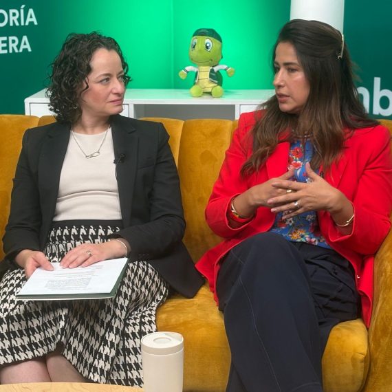 El avance de las mujeres en el sector financiero comienza a reflejarse en cifras concretas. En SOC, 4 de cada 10 franquicias son dirigidas por mujeres, mientras que más de 1,000 colaboradoras forman parte activa de su red en distintas posiciones, desde liderazgo hasta operación y administración.