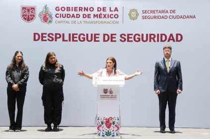 La jefa de Gobierno, Clara Brugada oootra vez salió al rescate de la alcaldesa de Azcapotzalco, Nancy Núñez: encabezó un operativo de seguridad en una de las zonas más críticas de la demarcación territorial: El Rosario. FOTO: Especial