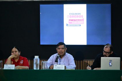 El Congreso de la CDMX abrió sus puertas para entablar un diálogo con representantes de sindicatos, nacionales e internacionales, acerca de los tratados de libre comercio y sus implicaciones en las condiciones laborales de la clase trabajadora. FOTO: Especial