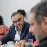 El alcalde de La Magdalena Contreras, Fernando Mercado Guaida, compareció este viernes ante el Congreso de la Ciudad de México, donde presentó los avances, acciones estratégicas y resultados obtenidos por su administración en materia de seguridad, prevención de riesgos, infraestructura hidráulica, atención ciudadana y fortalecimiento comunitario. FOTO: Especial